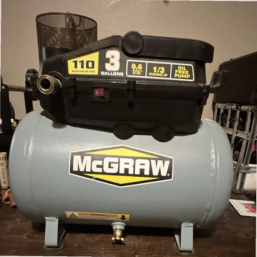 McGRAW 3 Gallon Portable Air Compressor Oil-Free Pump 110 Max PSI