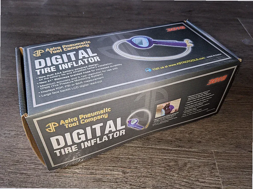 NEW IN BOX Astro Pneumatic Tool 3018 3.5" Digital Air Tire Inflator with Hose